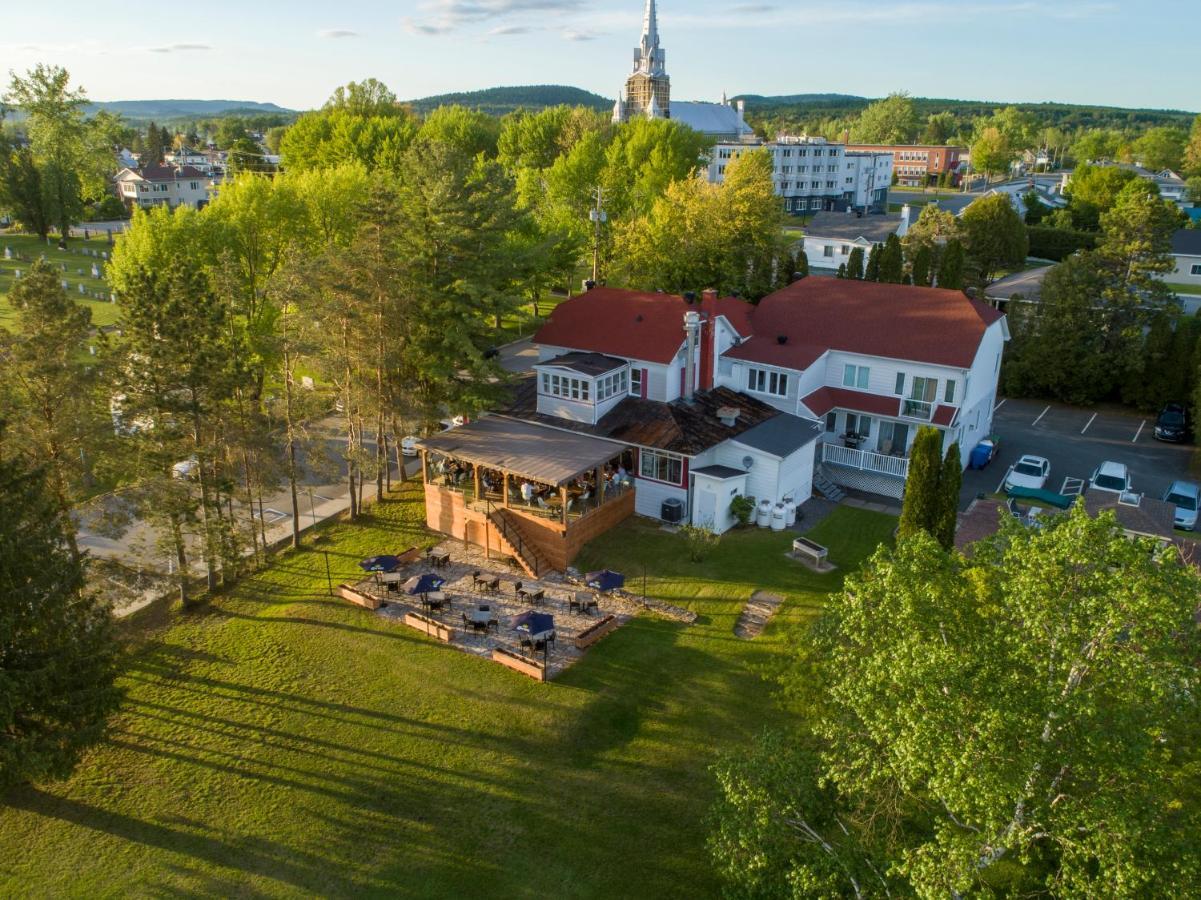 Auberge L'Intermede Du Lac Disraeli 외부 사진